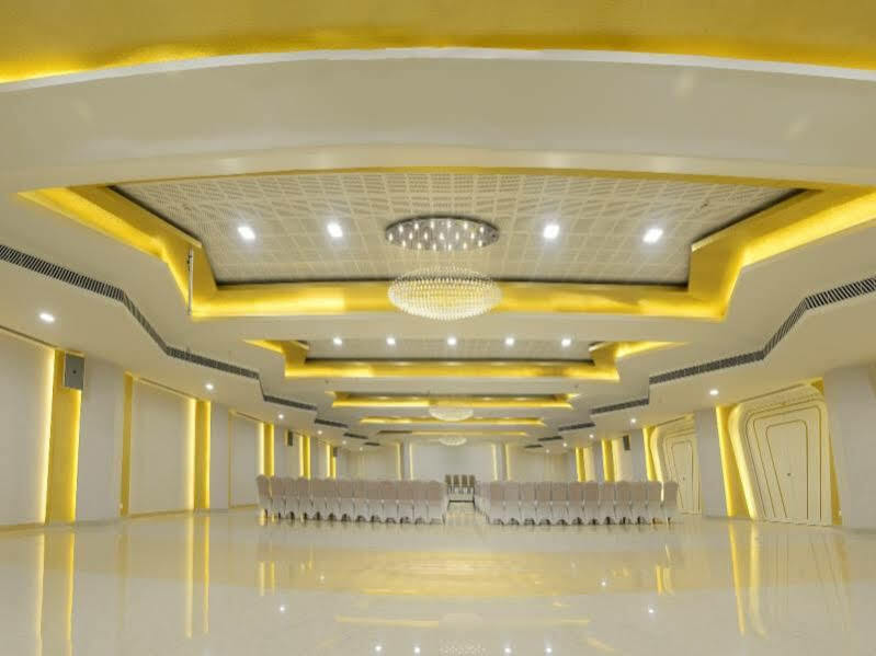 Hotel Vijay Elanza Коимбаторе Екстериор снимка